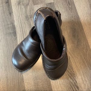 Brown heeled shoes